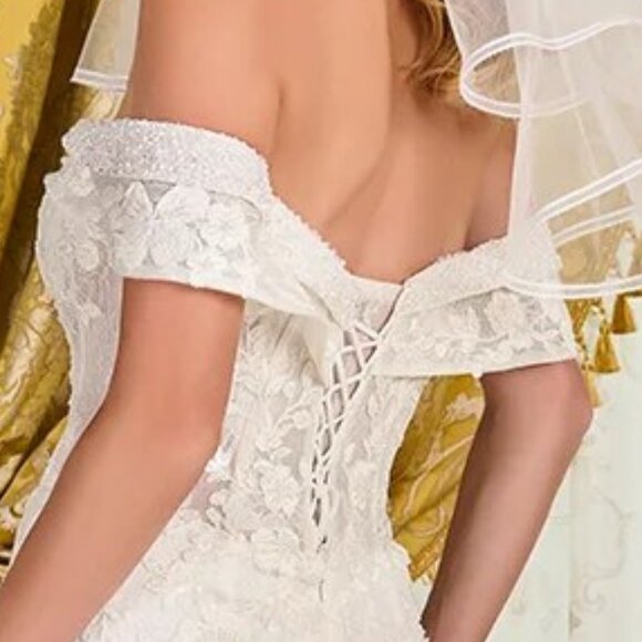 New Off The Shoulder Mesh Wedding Floral Gown w/ Short Veil & Overskirt GL3827 - Picture 9 of 10